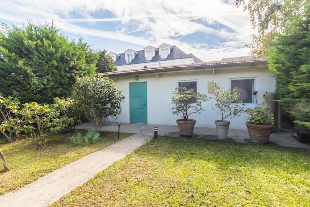 Maisonnette Dans Jardin Partage Apartment